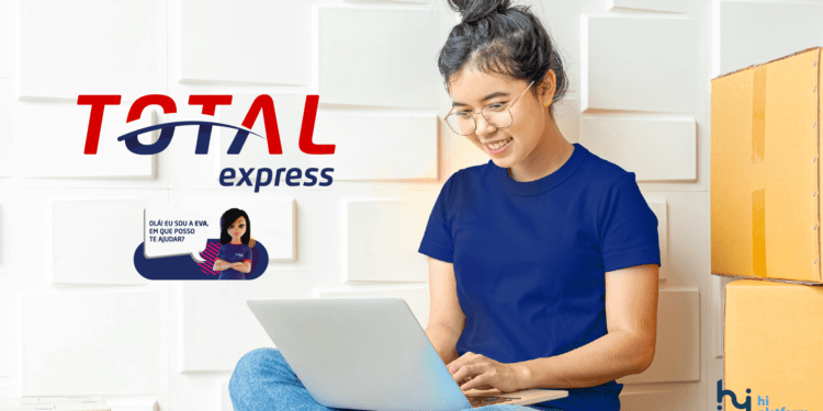 mulher jovem sorrindo notebook no colo cliente empresa total express chatbot eva satisfação feliz